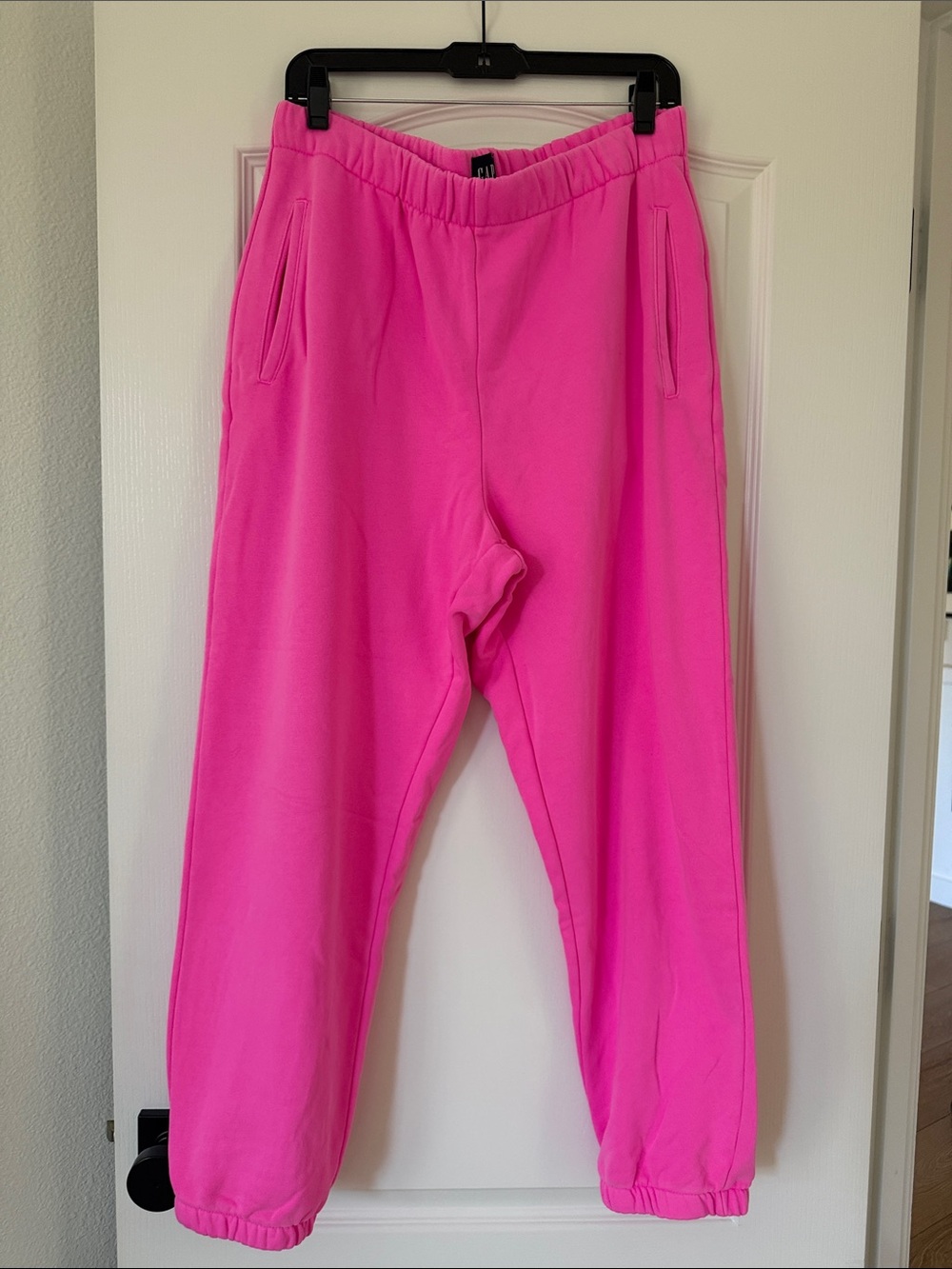 Gap Bright Pink Women's Jogger Sweatpants
